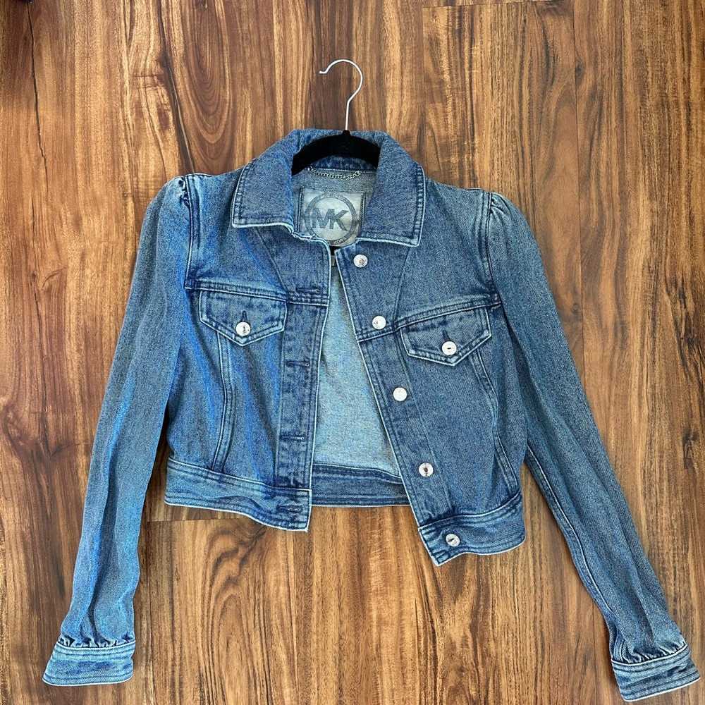 Super cute puff sleeve MK jean jacket. Cropped.